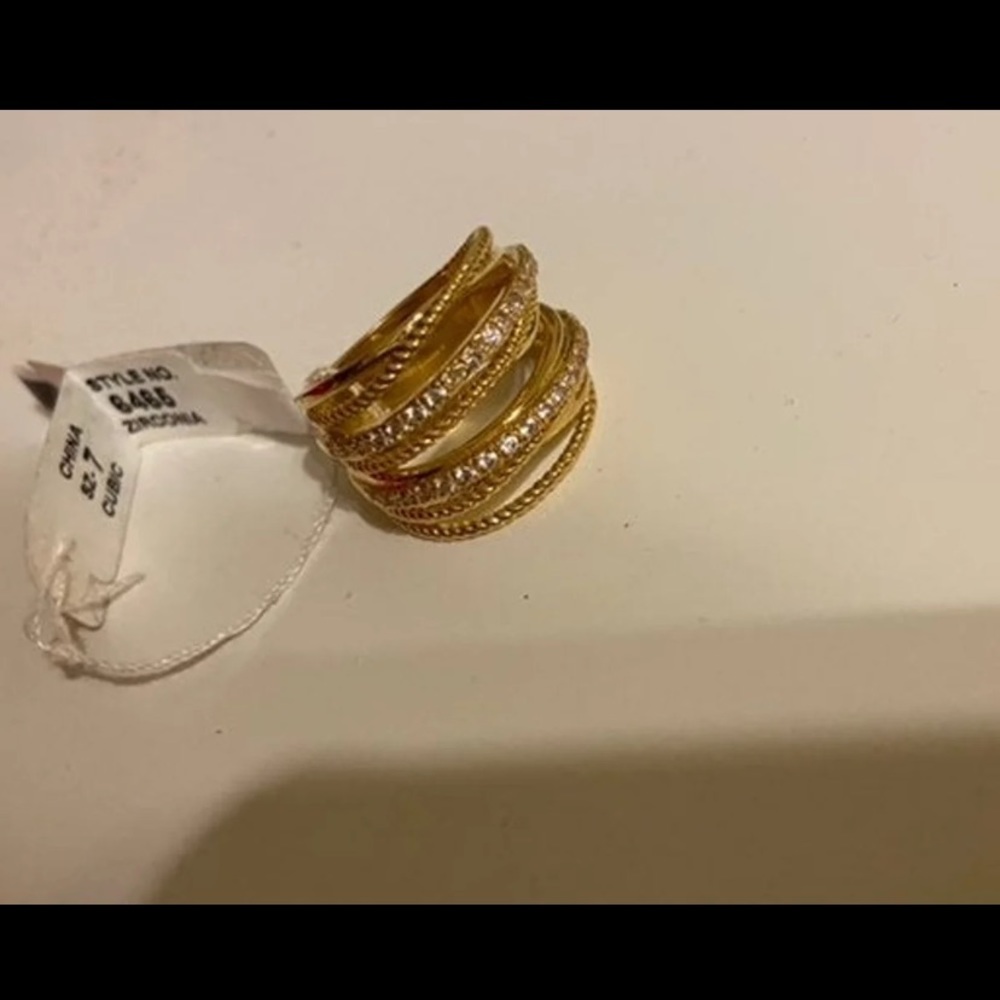 Cubic zirconia ring - Picture 2 of 6